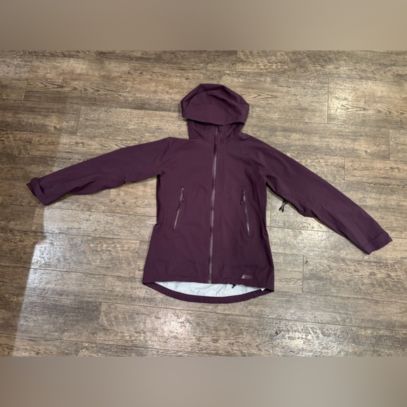 MEC Hydrofoil Stretch Rain Jacket - Women's Size Medium (Purple) - Picture 2 of 5